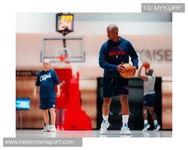 保罗谈退役传闻:我仍有许多比赛可打更想陪伴家人